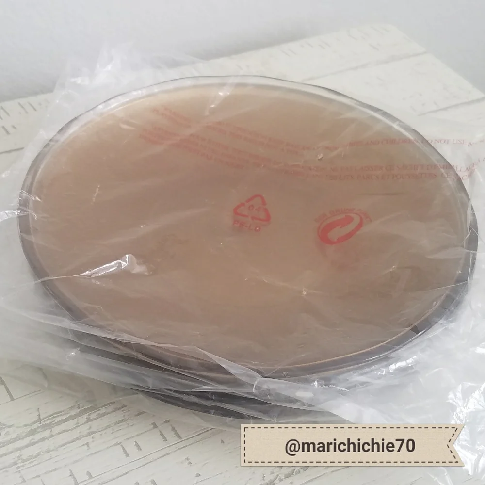 Pottery Barn Melamine Salad Plates Set